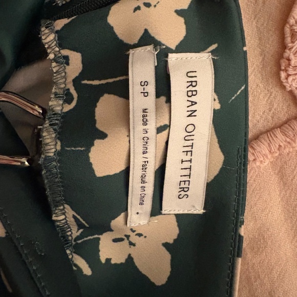 UO Kelly Tulip Wrap Midi Skirt - Picture 6 of 6